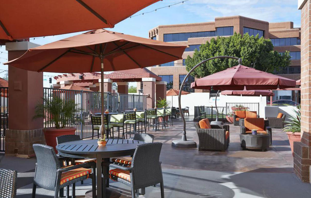 Hilton Garden Inn Scottsdale Old Town Exterior photo